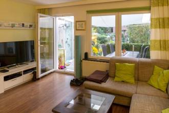 Thumbnail von Modernes provisionsfreies RMH Juwel in ruhiger Alt-Rahlstedter Wohnlage