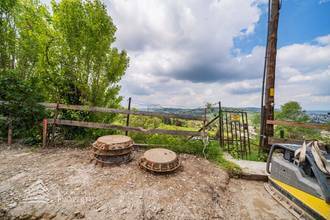 Thumbnail von Traumhaftes Grundstück mit Bebauungstudie, Nähe Kahlenberg