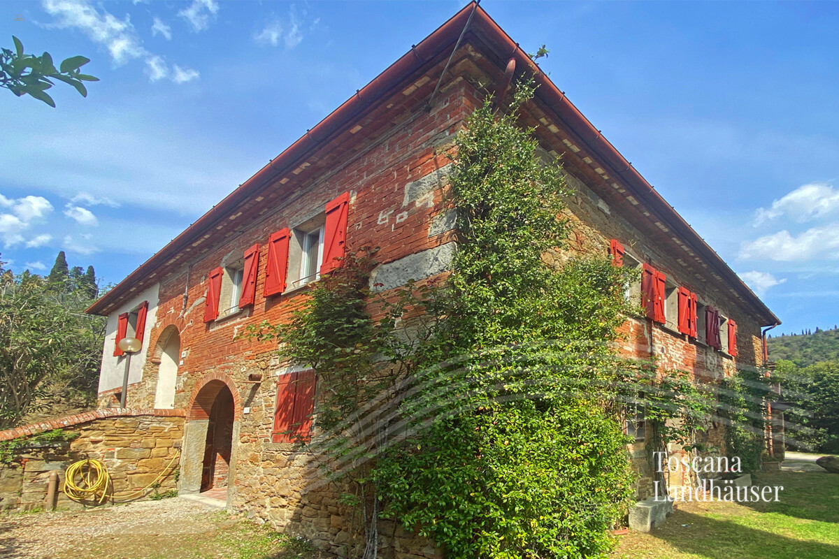 Thumbnail von Charmantes Landhaus in Panoramalage mit Pool