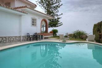 Thumbnail von villa for sale in - Benalmadena Costa