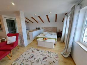 Thumbnail von Edificio de varias viviendas de alta calidad con piscina