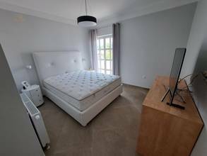 Thumbnail von Edificio de varias viviendas de alta calidad con piscina