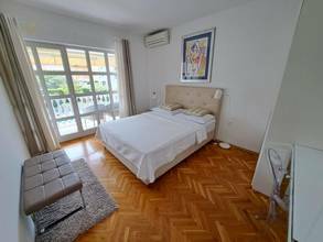 Thumbnail von Edificio de varias viviendas de alta calidad con piscina