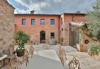 Thumbnail von シエナからわずか数キロの場所にある息を呑むような邸宅