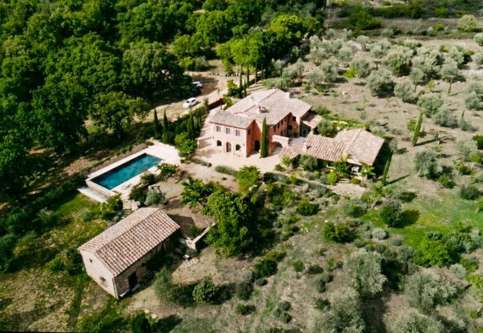 Thumbnail von Siena'dan sadece birkaç kilometre uzaklıkta muhteşem bir mülk