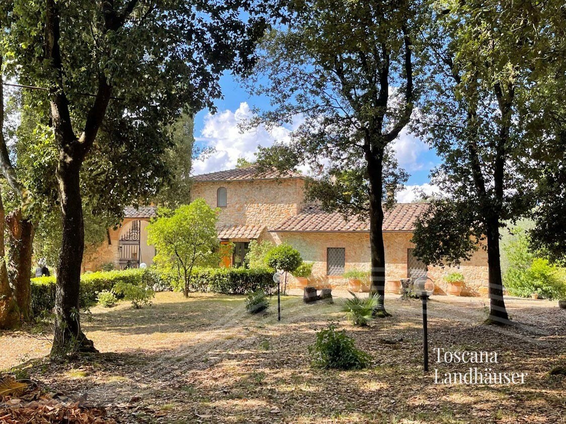 Thumbnail von renoviertes Anwesen eingebettet in üppige Natur, nur wenige Kilometer von Siena entfernt