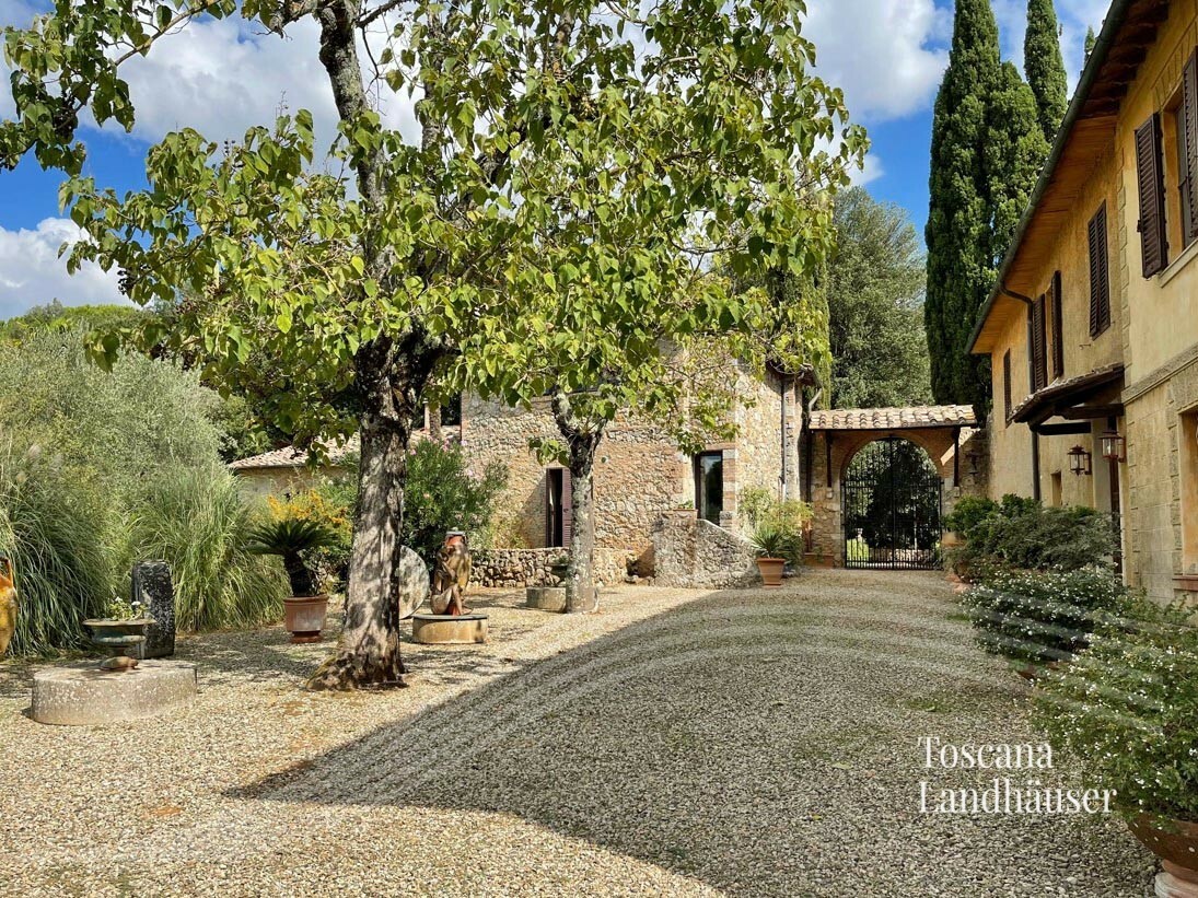 Thumbnail von renoviertes Anwesen eingebettet in üppige Natur, nur wenige Kilometer von Siena entfernt