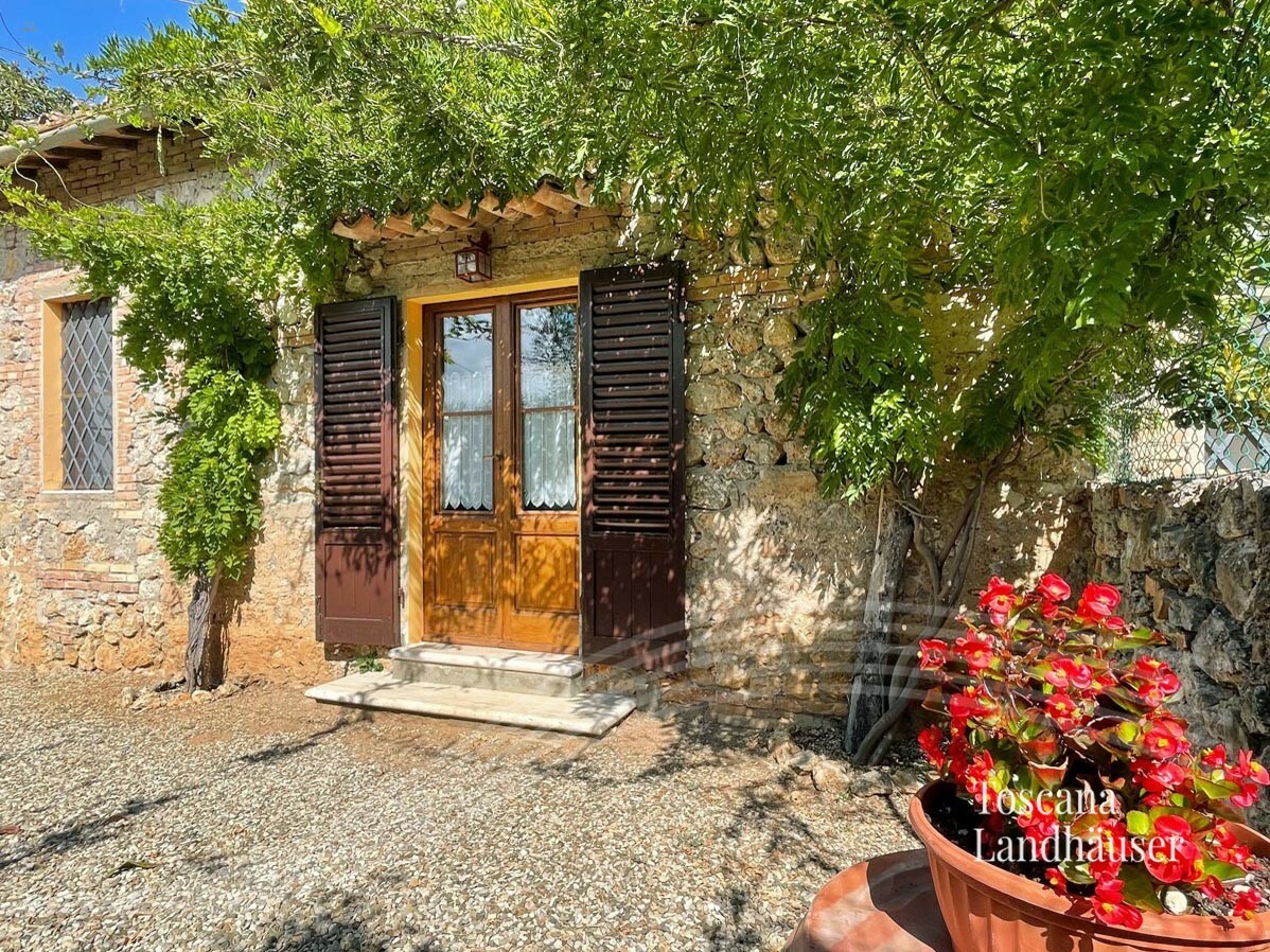 Thumbnail von renoviertes Anwesen eingebettet in üppige Natur, nur wenige Kilometer von Siena entfernt