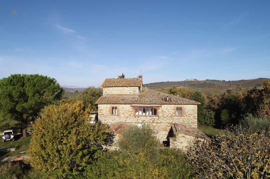 zu renovierendes Anwesen vor den Toren Siena's