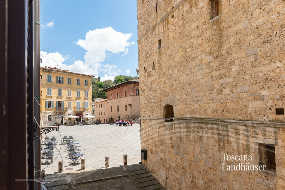 Thumbnail von Wohnung in renommierten Palast nur 20 km vom Meer entfernt