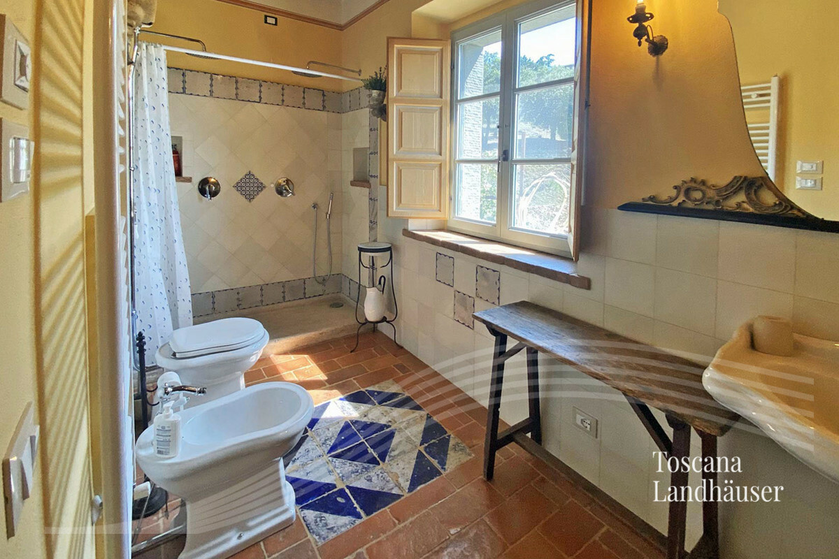 Thumbnail von Faszinierendes Landhaus mit Panoramablick bis Cortona