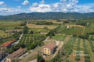 Thumbnail von Faszinierendes Landhaus mit Panoramablick bis Cortona