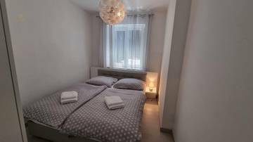 Thumbnail von Modernes Appartementhaus mit Meerblick