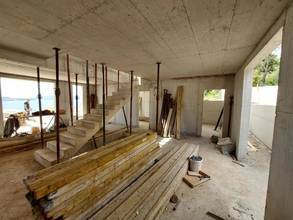 Thumbnail von Exklusive Villa mit Meerblick und Pool