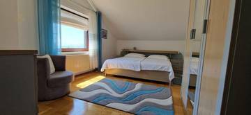 Thumbnail von Haus mit mediterranem Charm in Dramalj