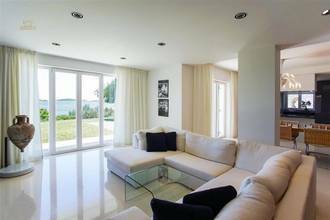 Thumbnail von Dalmatinische Villa mit Pool und Meerblick in Orebic