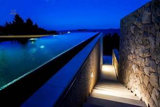 Thumbnail von Dalmatinische Villa mit Pool und Meerblick in Orebic