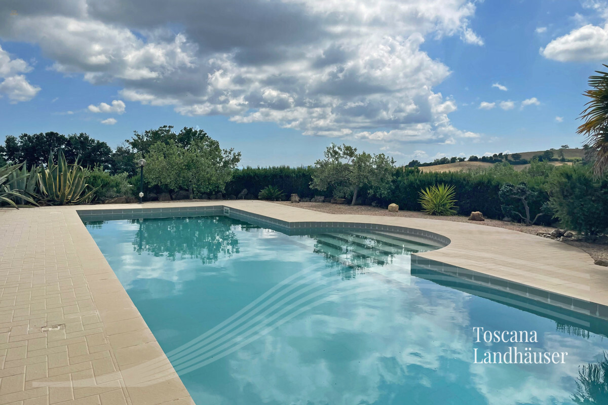 Thumbnail von Bezauberndes Anwesen mit Pool in Panoramalage