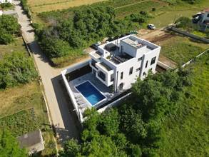 Thumbnail von Luxuriöse Villa mit Pool in Privlaka, Region Zadar