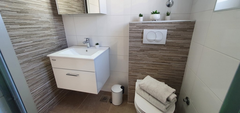 Thumbnail von Maisonette Wohnung mit Meerblick in Novalja