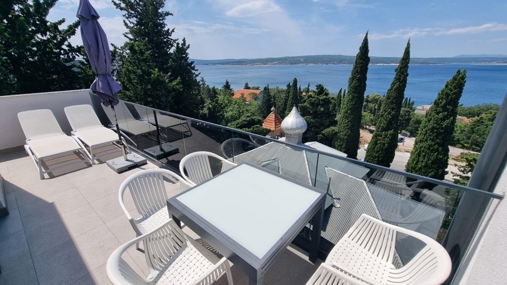Schickes Penthouse in der Nähe vom Meer in Crikvenica