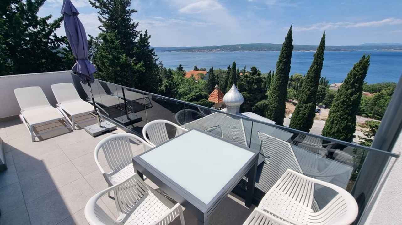 Schickes Penthouse in der Nähe vom Meer in Crikvenica