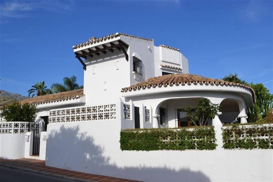 villa for sale in - Marbella