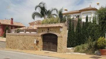 Thumbnail von villa for sale in - Las Chapas