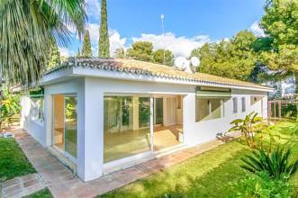 Thumbnail von villa for sale in - Los Monteros