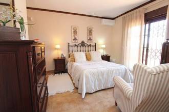 Thumbnail von villa for sale in - San Pedro de Alcantara