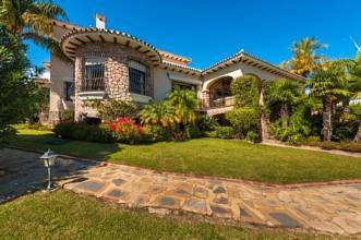 Thumbnail von villa for sale in - El Paraiso