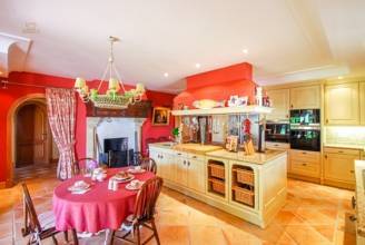 Thumbnail von villa for sale in - BENAHAVIS