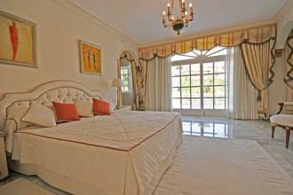Thumbnail von villa for sale in - Puerto Banus