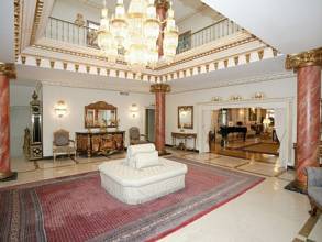 Thumbnail von villa for sale in - Puerto Banus