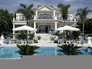 Thumbnail von villa for sale in - Puerto Banus