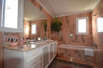 Thumbnail von villa for sale in - Marbella