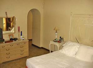 Thumbnail von villa for sale in - Guadalmina Baja