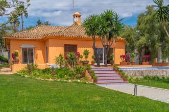 Thumbnail von villa for sale in - Nueva Andalucia