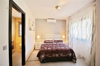 Thumbnail von villa for sale in - Nueva Andalucia