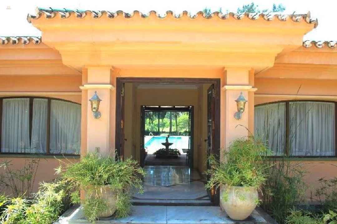 villa for sale in - Aloha 