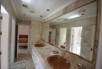 Thumbnail von villa for sale in - Guadalmina Baja