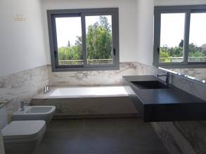 Thumbnail von villa for sale in - Guadalmina Baja