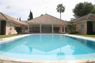 Thumbnail von villa for sale in - Nueva Andalucia