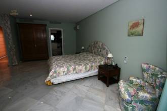 Thumbnail von villa for sale in - Nueva Andalucia