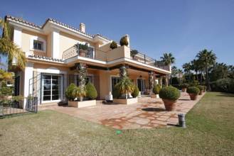 Thumbnail von villa for sale in - Bahia de Marbella