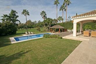 Thumbnail von villa for sale in - Nueva Andalucia