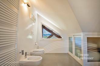 Thumbnail von Luxusvilla nur wenige Kilometer vom Meer entfernt