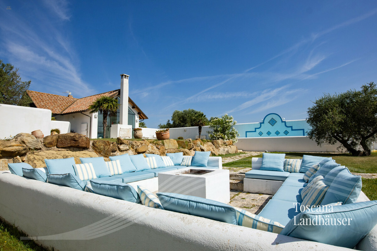 Thumbnail von Luxusvilla nur wenige Kilometer vom Meer entfernt