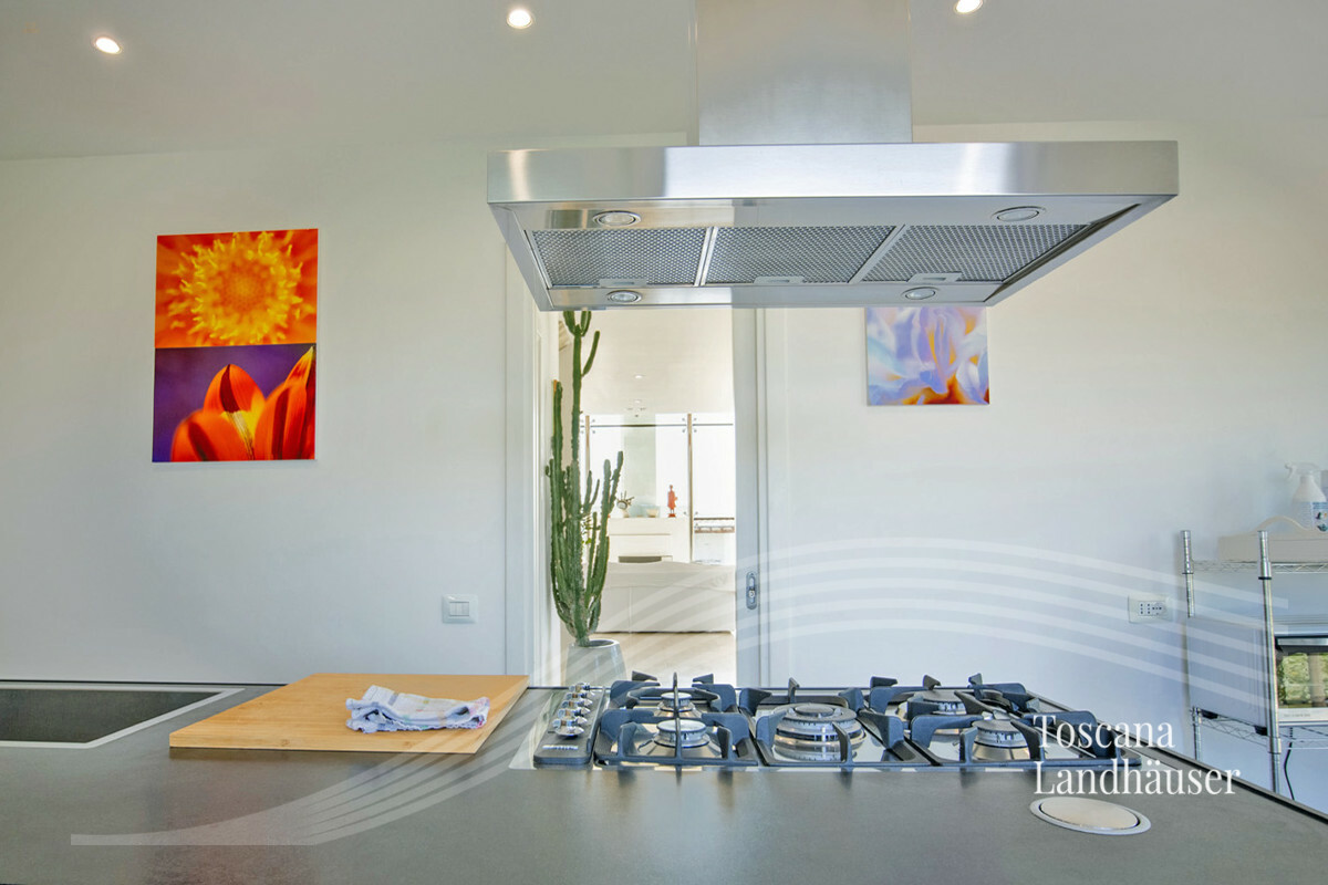 Thumbnail von Luxusvilla nur wenige Kilometer vom Meer entfernt