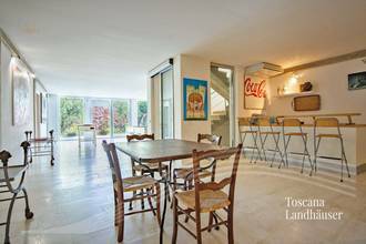 Thumbnail von Luxusvilla nur wenige Kilometer vom Meer entfernt